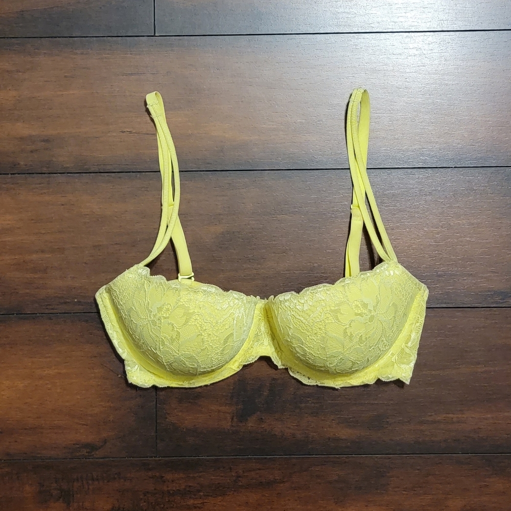 PINK Victoria’s Secret Yellow Push Up Bra